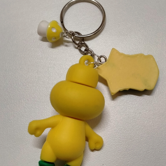 New- Yellow Yoshi Keychain with Charms - Picture 5 of 7